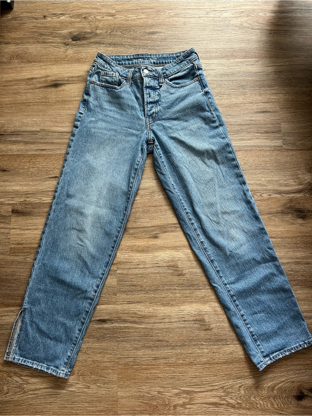 Women’s Old Navy Light Wash O.G. Loose Jeans with Slits